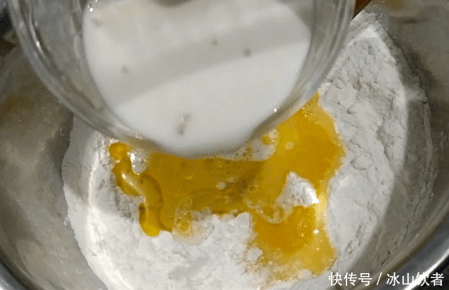 制作|教你制作奶香汉堡胚,一次发酵,松软香甜,营养健康放心吃