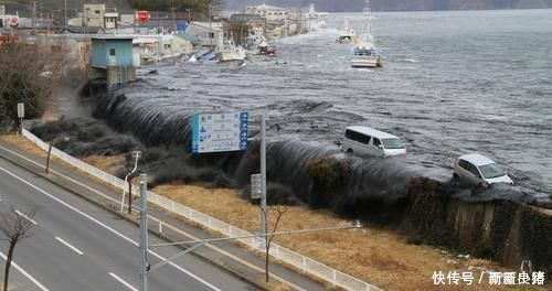地球 一旦太平洋破了一个很大的洞，海水能穿透地球海水倒灌引发海啸？