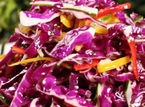 春天不想身材差，试试几种食物，消脂排毒，促进排便，身材更好