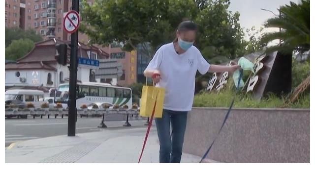 刘德凯|独居让62岁的刘雪华感到恐惧，24小时开电视，怕出意外无人知！