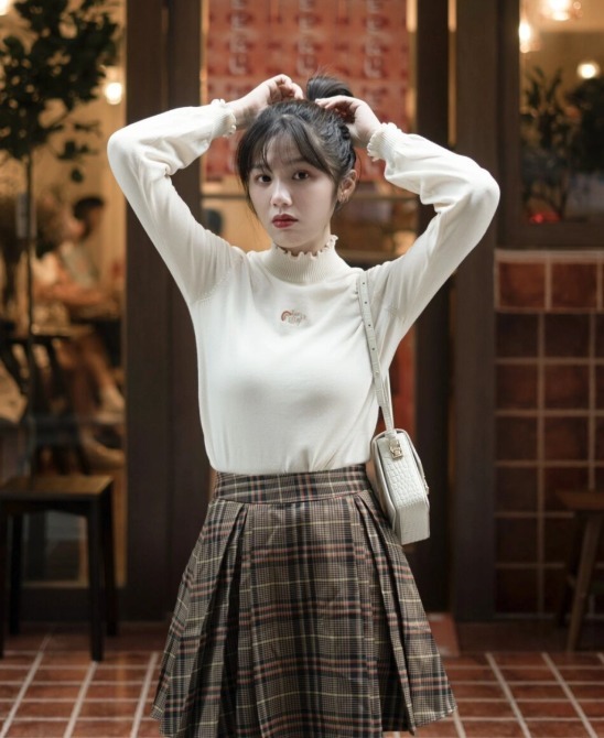 穿搭|“格纹裙”高级又养眼!喜欢的赶紧穿起来,让你变温柔