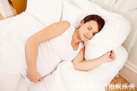 睡眠质量|孕妇只能“左侧睡”？别再被骗了，其实这样睡又舒服又养胎