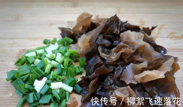 冬季不应该吃山药,而是要吃它,三天两头炒一盘,清热润肺!