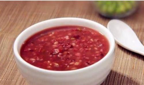 小拌菜|“高血压”越来越多，医生忠告：高血压这样吃早餐，健康又养生