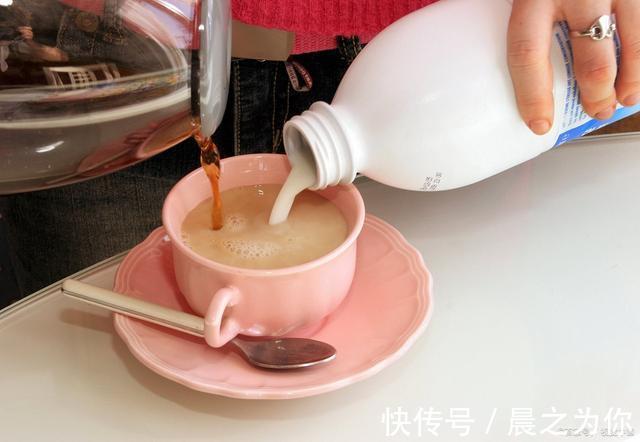 小蛮腰|韩国健身女神，蜜桃臀搭配小蛮腰，一举一动散发出无限魅力