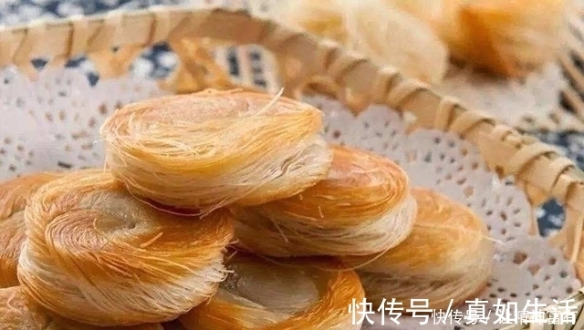 面条|吃金丝饼不用买,1碗面粉做一盘,黄金酥脆,全家都爱吃!