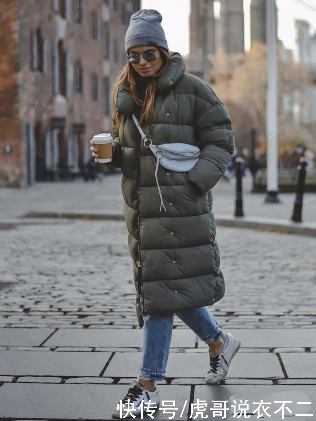 嫌羽绒服不够飒？看欧美博主们的街拍就够了，飒爽时髦又有型