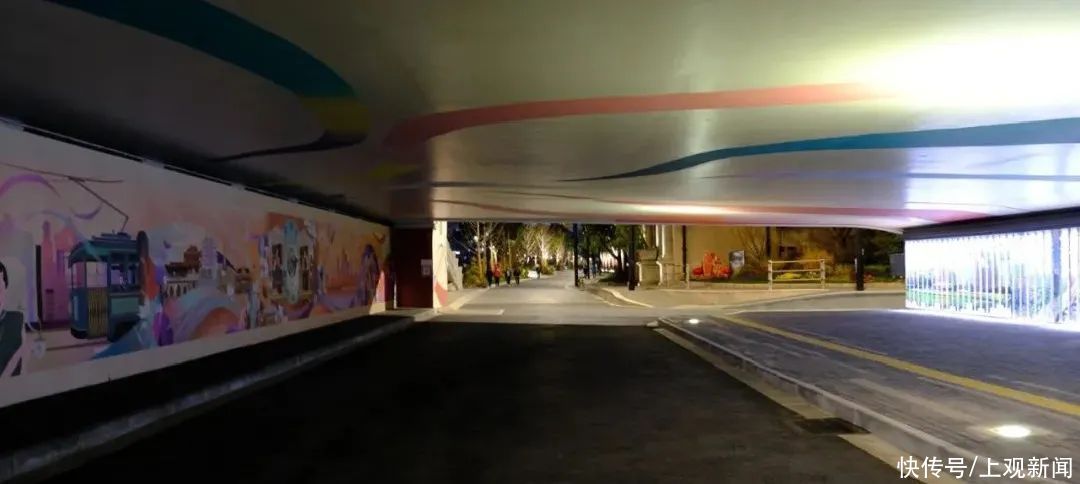 中年|时空隧道、光与夜之街……这段静安区超美滨江大道亮灯啦