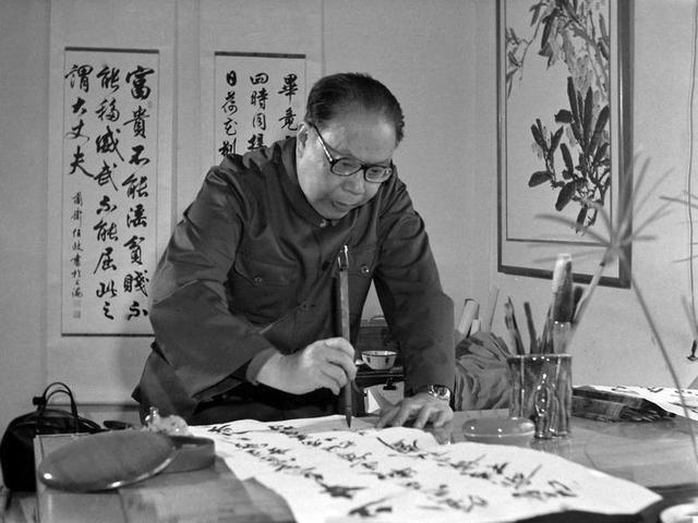 书法界!书法大师任政,德艺双馨,征服了全世界却征服不了祖国专家