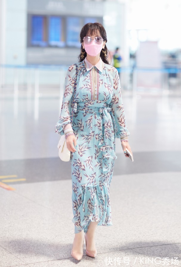 冻龄女神|赵雅芝重现“白素贞”,29年容颜未变,67岁风采依旧