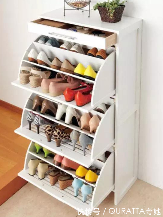 鞋子|去邻居家串门,发现鞋子从不往地上放,瞧瞧人家这布置,整齐又卫生
