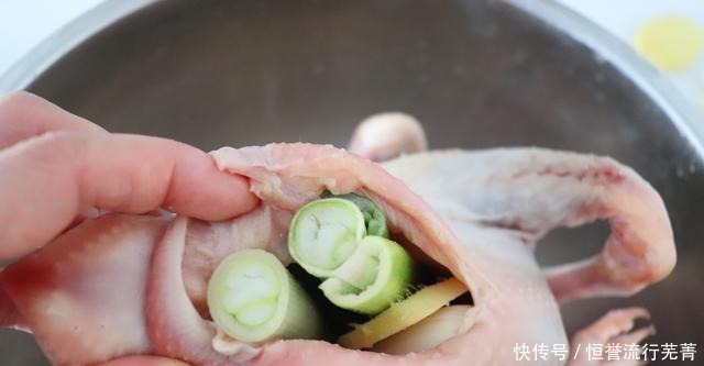 2021新年大吉大利,无鸡不成宴,牛年必吃鸡