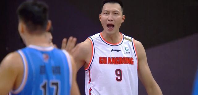 得分|怒了!易建联两次怒吼张皓嘉,广东进攻哑火半场仅得33分