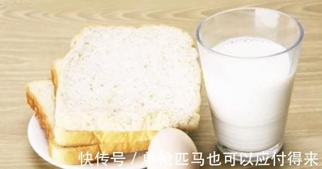 纯牛奶|都是牛奶,鲜牛奶跟纯牛奶的区别是啥?只需一招,买对才是赚到!