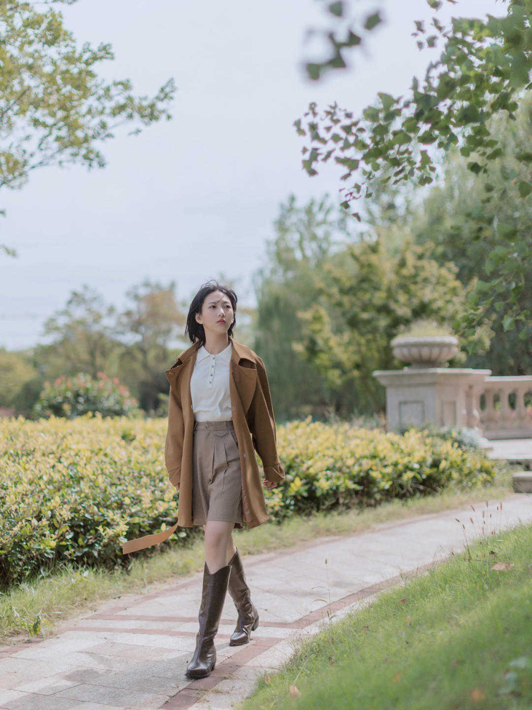 山本耀司|别再说高筒靴不好穿了!选款记住这几点就够,真的时髦又洋气