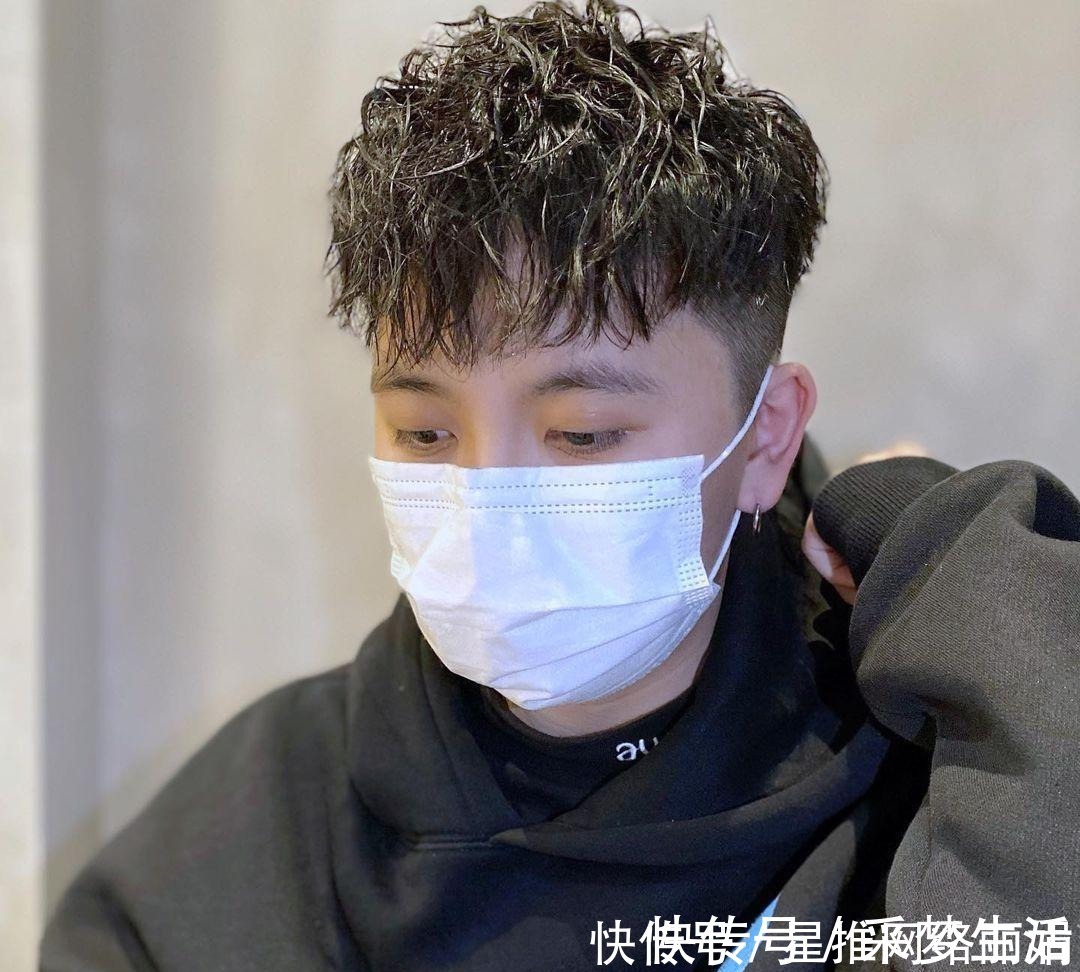 潮流造型 男生不要乱剪发型,2021留这6款潮流造型,让你更显时髦帅气