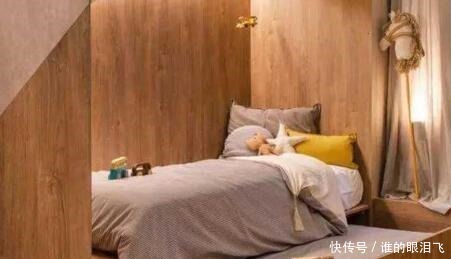 惊喜|单身小姐姐为方便,在20㎡小房处处“挖坑”,随手一掀就是惊喜!