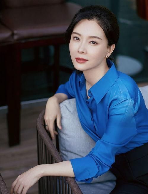 脸上有这3个特征,你就是典型的“抗老脸”,年纪越大越耐看