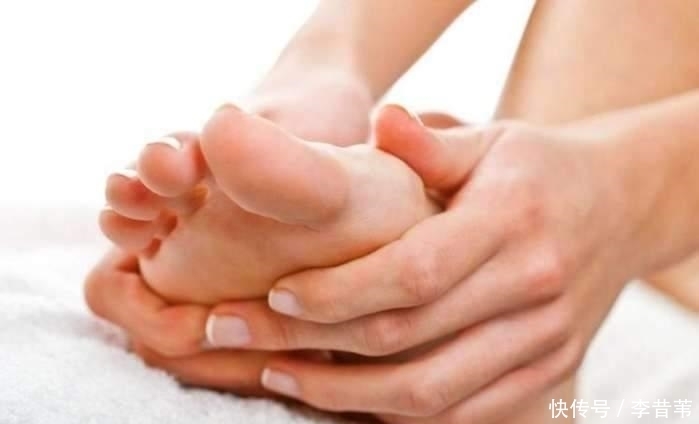 男人晨起3个动作坚持做,让你的肾“壮”如18岁