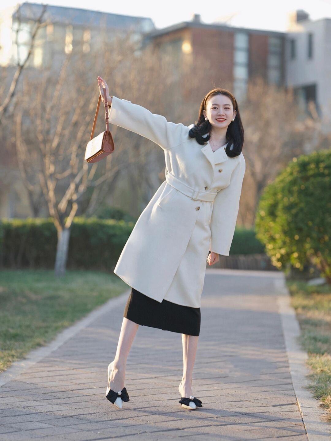 百搭 “大衣”才是冬季搭配的王者单品,保暖舒适又百搭,美得高级