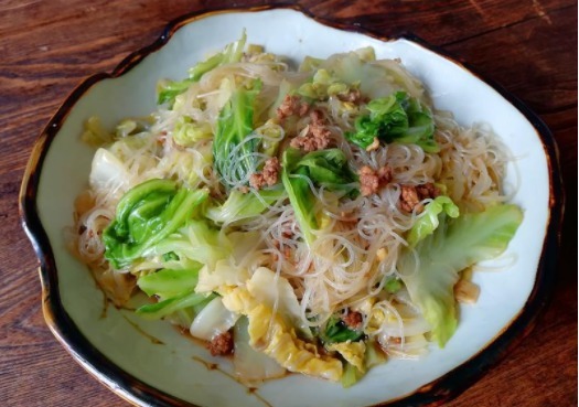 包菜这样做,比手撕包菜还香,做法一样简单,又香又下饭