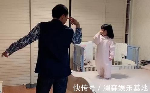 奶爸|奶爸睡前带小情人“浪”火了,网友:爸爸肯定是有一个有趣的灵魂