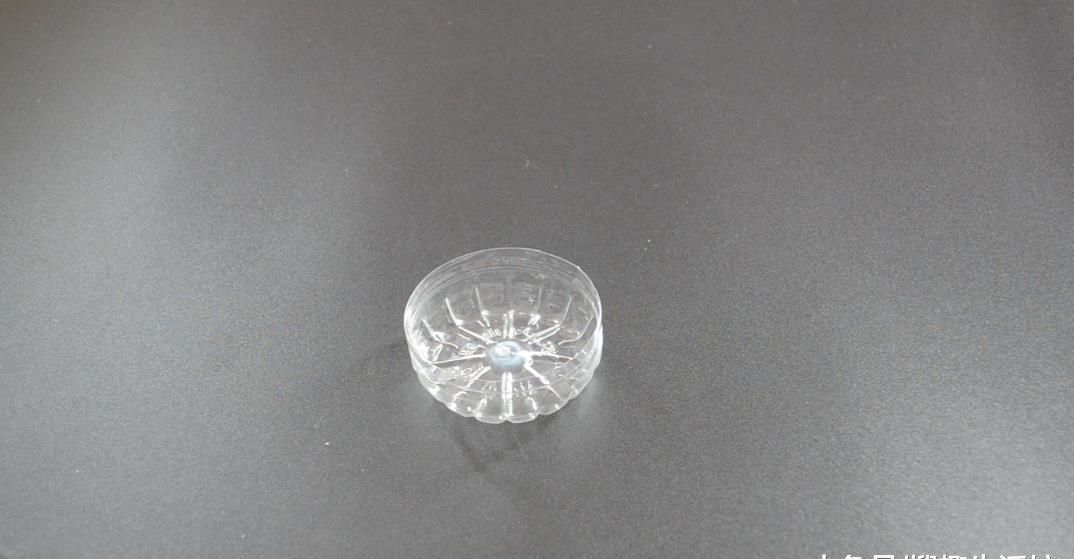 妙用|废弃的塑料瓶简单剪几刀, 放在家里有大用处, 看完你会感谢我的