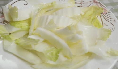  营养|妈妈太厉害了，用鸡蛋和白菜搭配做美食，好吃营养色香味俱全