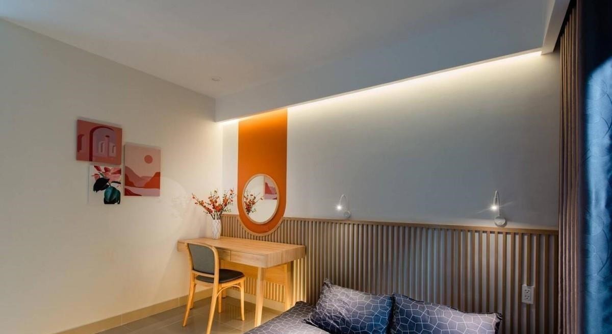 上下铺|78㎡“去客厅化”,扔掉沙发靠墙打5cm高地台,一家5口越住越宽敞