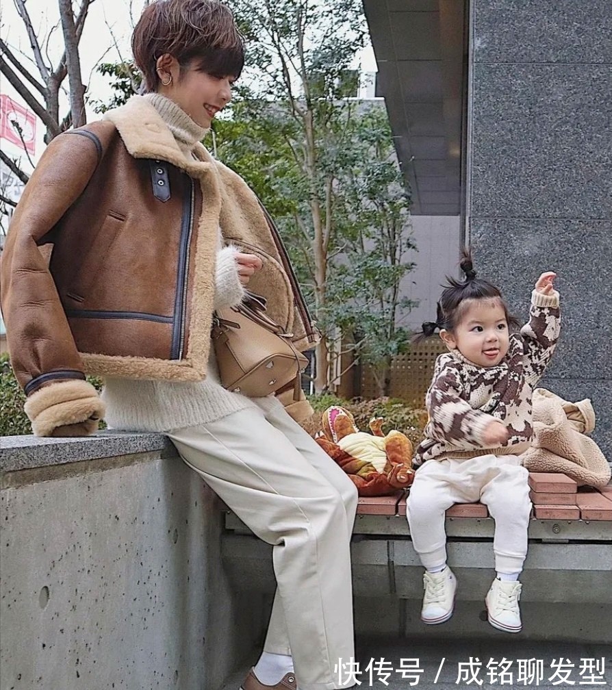 显瘦 短发宝妈“秋装”这样穿,时髦显瘦又养眼,减龄又洋气,值得借鉴