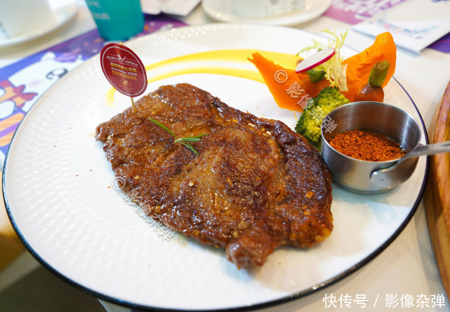 牛魔王|打卡长沙网红西餐厅,好看又好吃,创意菜品惊喜连连
