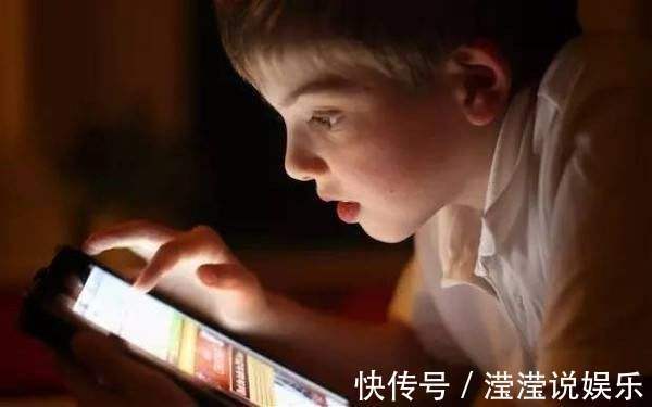 假性近视|“最懒小舅”带外甥女走红,萌娃安静在一边,网友这届舅舅难带