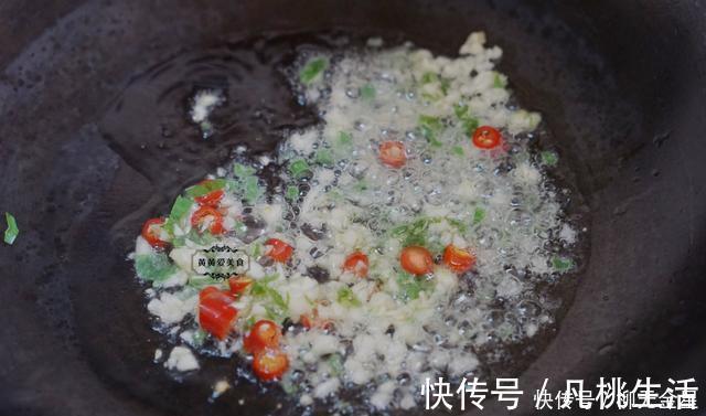 腰围|姨妈最爱吃的菜，低脂低卡味道鲜，做法很简单，50多腰围一尺八