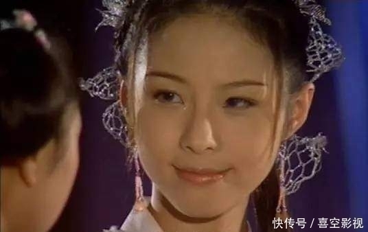 张无忌!倚天屠龙记里的黄衫女是谁?一招就轻松击败周芷若,最后嫁给何人