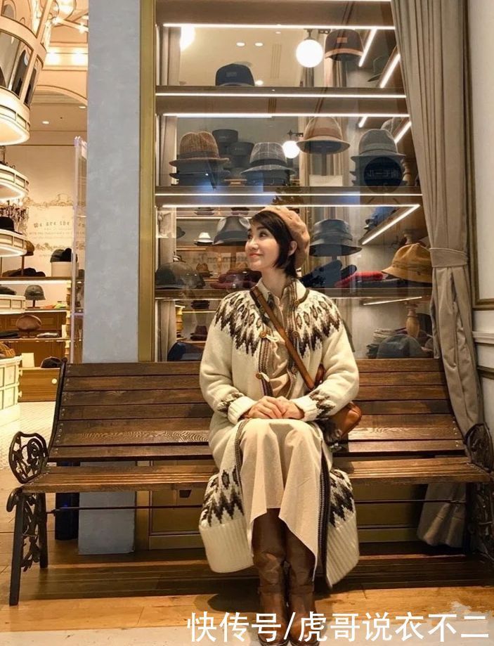 50岁女人如何告别“大妈感”?跟着日本博主这样穿,减龄又洋气