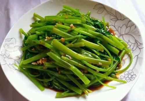 胖人晚饭多食此菜，每天炒一盘，厕所准点上，肚子赘肉不见了