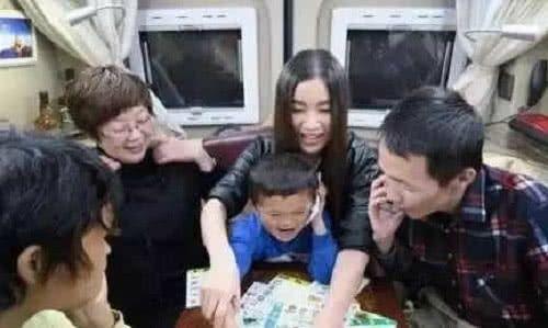 解雇|小马云被解雇后换新公司，秘书带路显豪气，长胖后变化很大