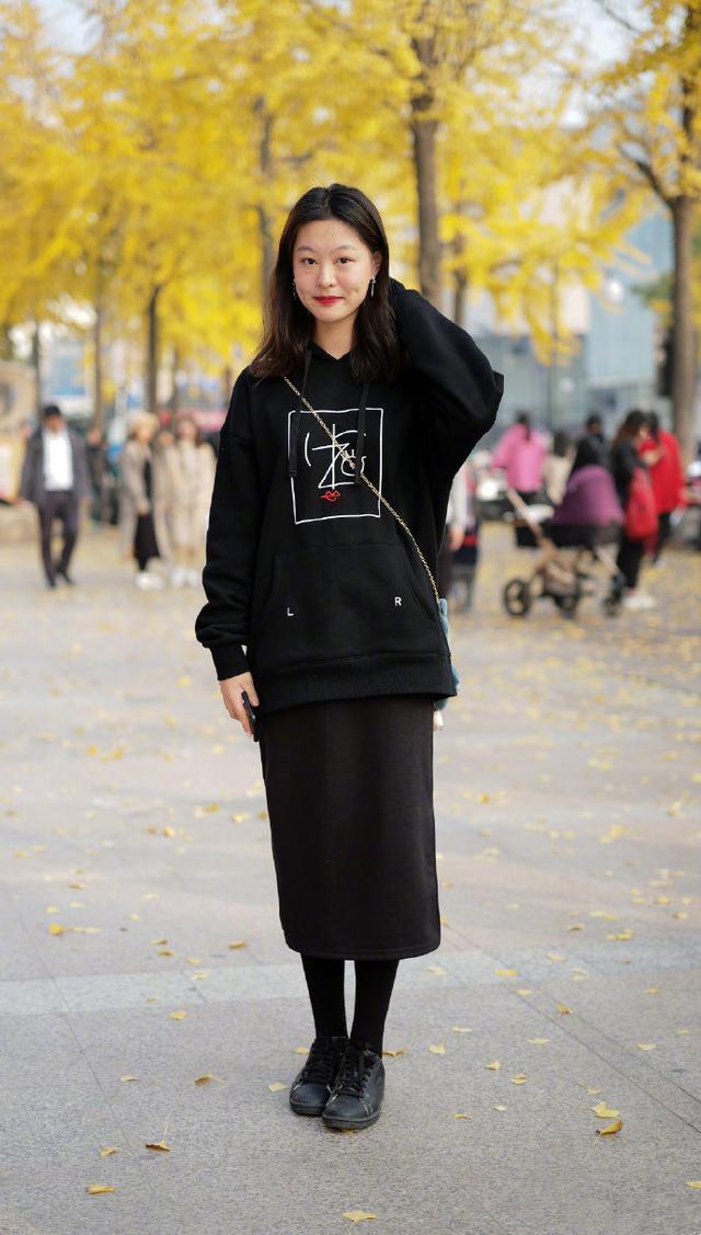 穿“打底裤”的时候,怎么摆脱“路人感”