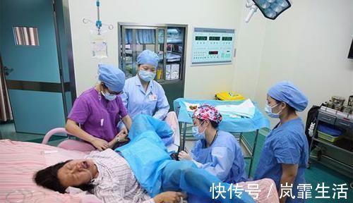 妈妈们|你在产房用力的时候,胎儿在干什么?他可没闲着哦,看完满是感动