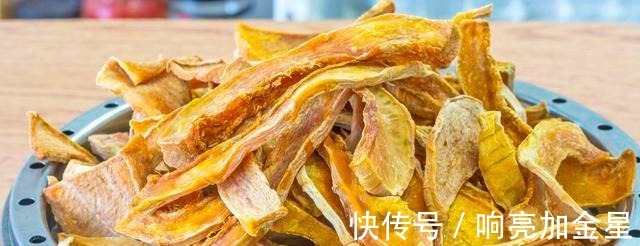 白玉粉|“秋天到,南瓜俏”,今天用南瓜做一道零食,做完以后,分分钟吃没!