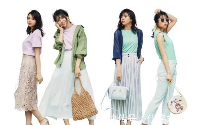 搭配 这个初秋也是穿裙子的季节!学会这些半身裙的搭配,减龄又时髦!