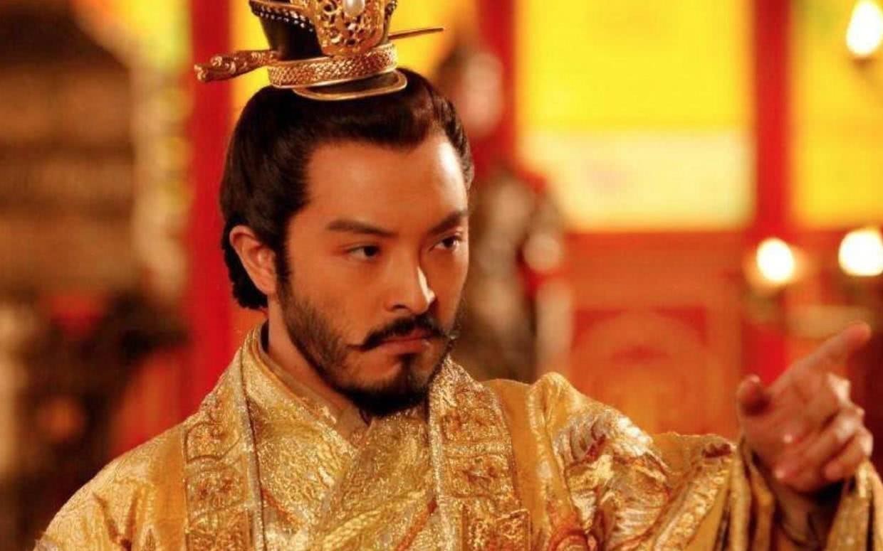 农民起义|西方人一直奇怪,中国历史传承2000多年,为何没有皇室延续至今?