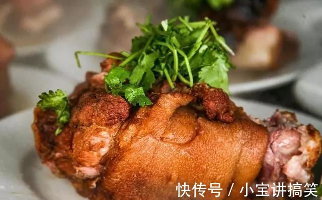 后肘|买猪肘时,注意前肘和后肘,口感差别大,方法教给你,可别买错了