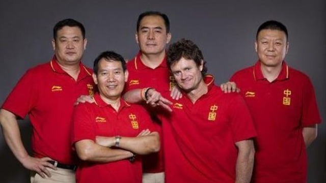 调整|中国男篮大调整!曝国家队一分为二,CBA名帅携手杜锋