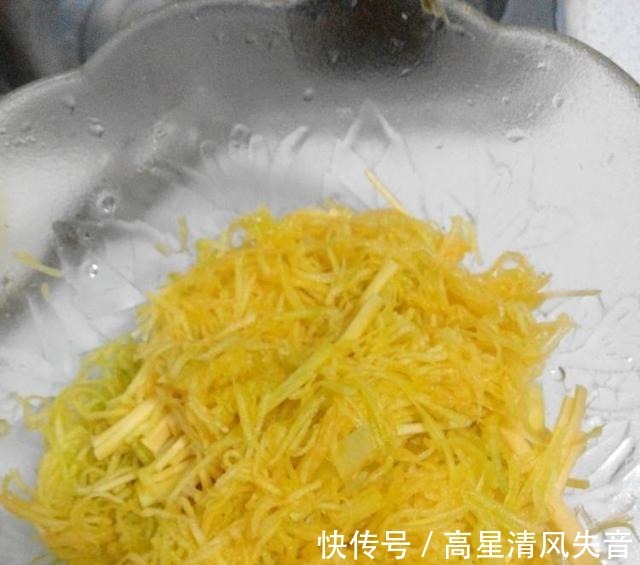 桂花的香味飘进厨房!