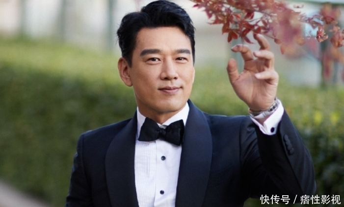 助阵 薇娅“狂欢夜”绝了,张哲瀚黄子韬齐助阵,当红男团INTO1也来了