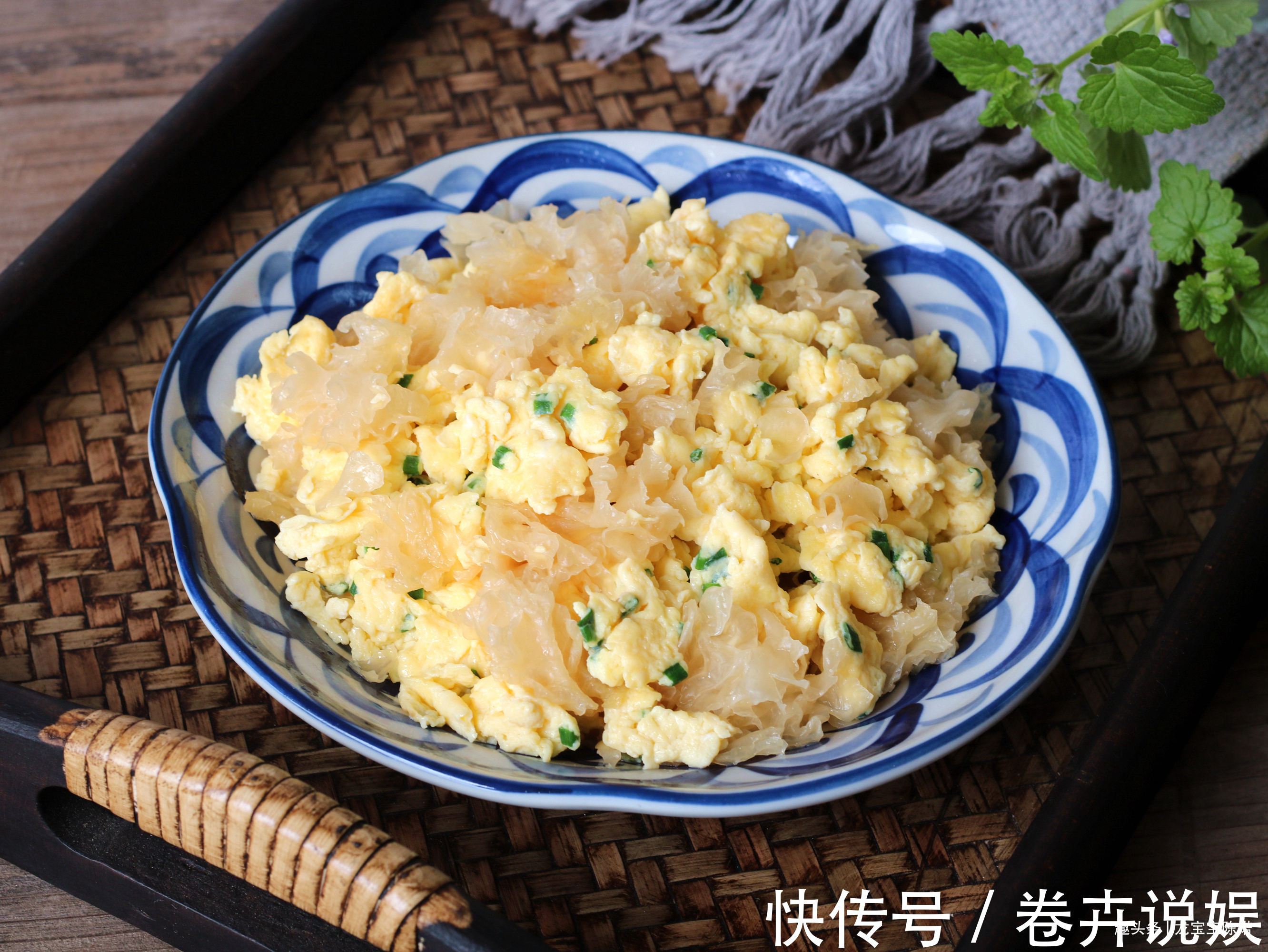 素燕窝|女人过了30岁,这食材建议每周吃2次,清肠润肤不显老