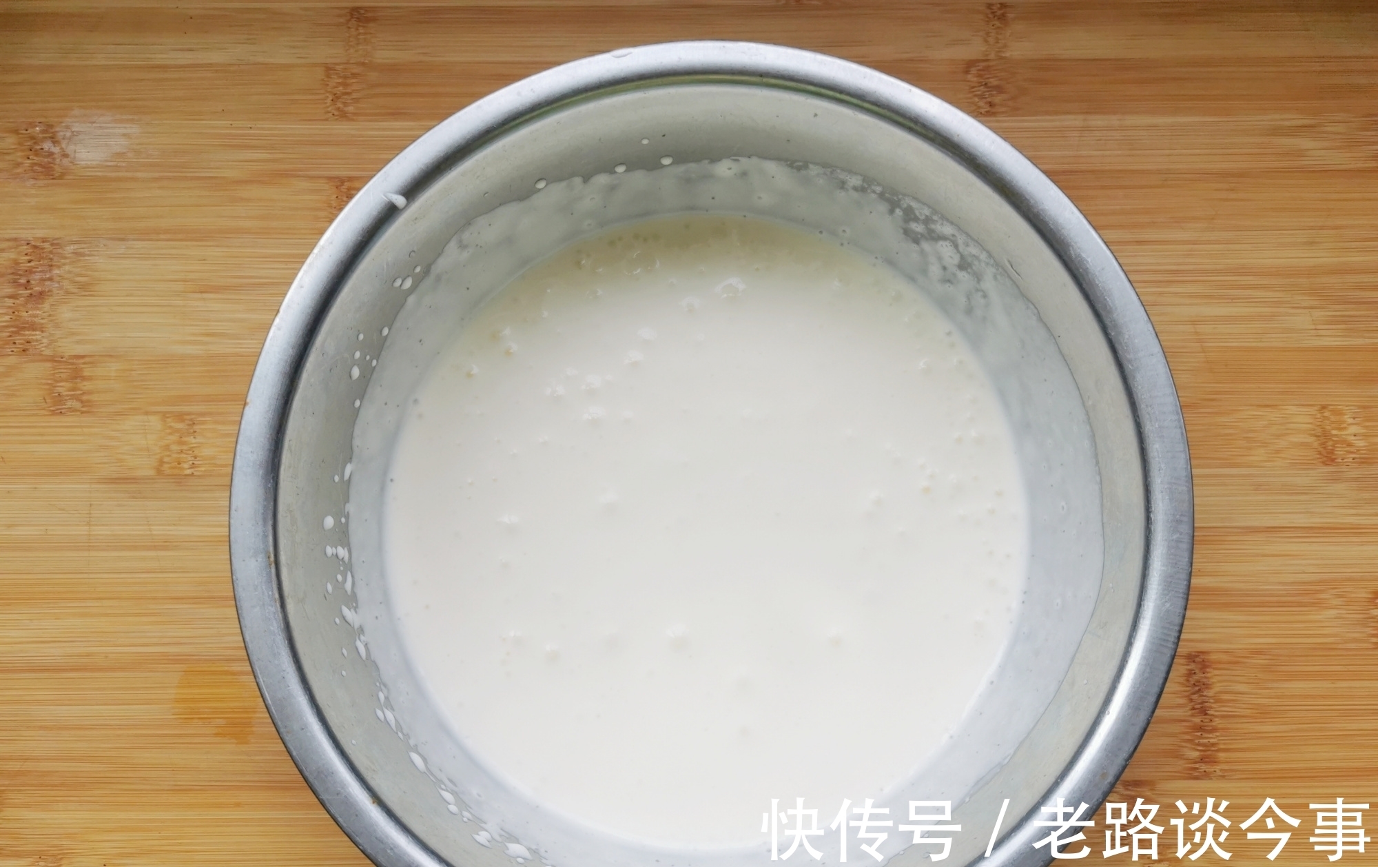 慕斯糊|不用烤箱，不用面粉，教你做慕斯蛋糕，细腻丝滑，入口即化