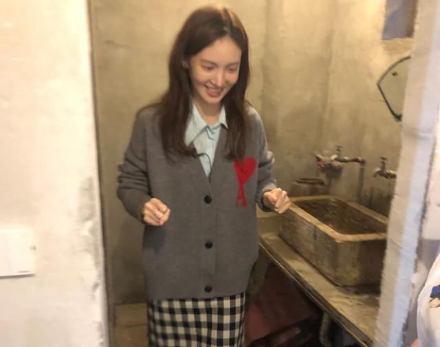 话痨|女儿们的恋爱：金晨拒绝“话痨”男嘉宾，与第3位对象相约火锅店