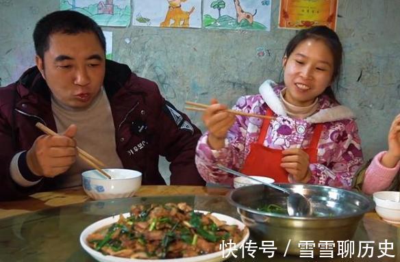 从农村妇女到千万网红,被央视高度评价的桃子姐,到底有啥魅力